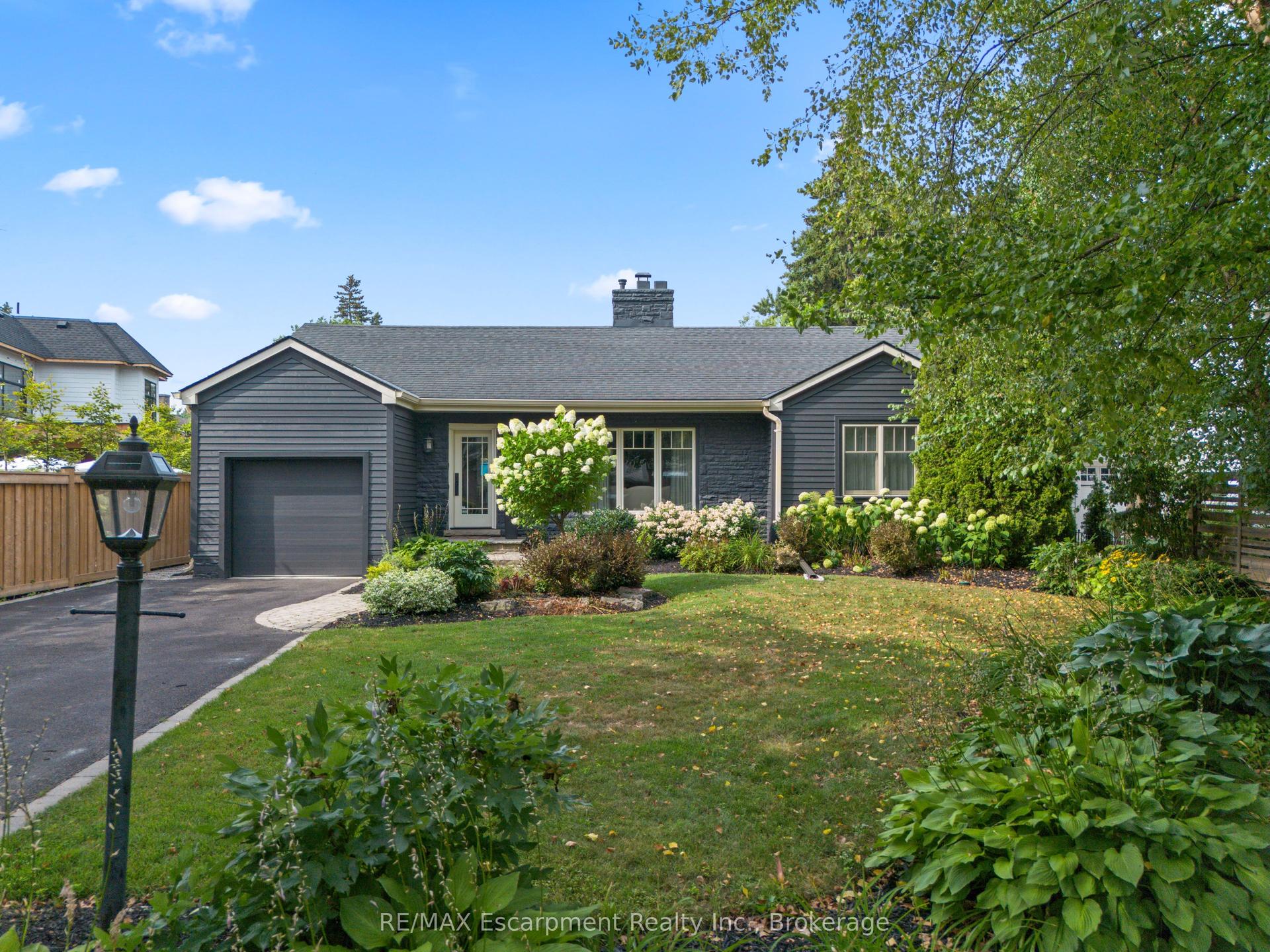 278 Carolyn Drive — photo 1