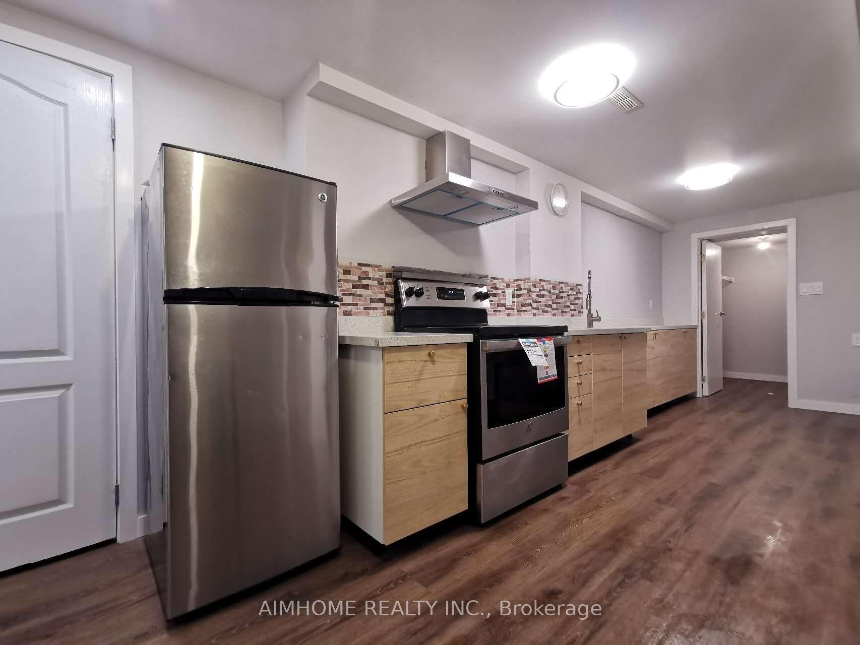 17 Boticelli Way, Vaughan — Detached for lease, photo 1