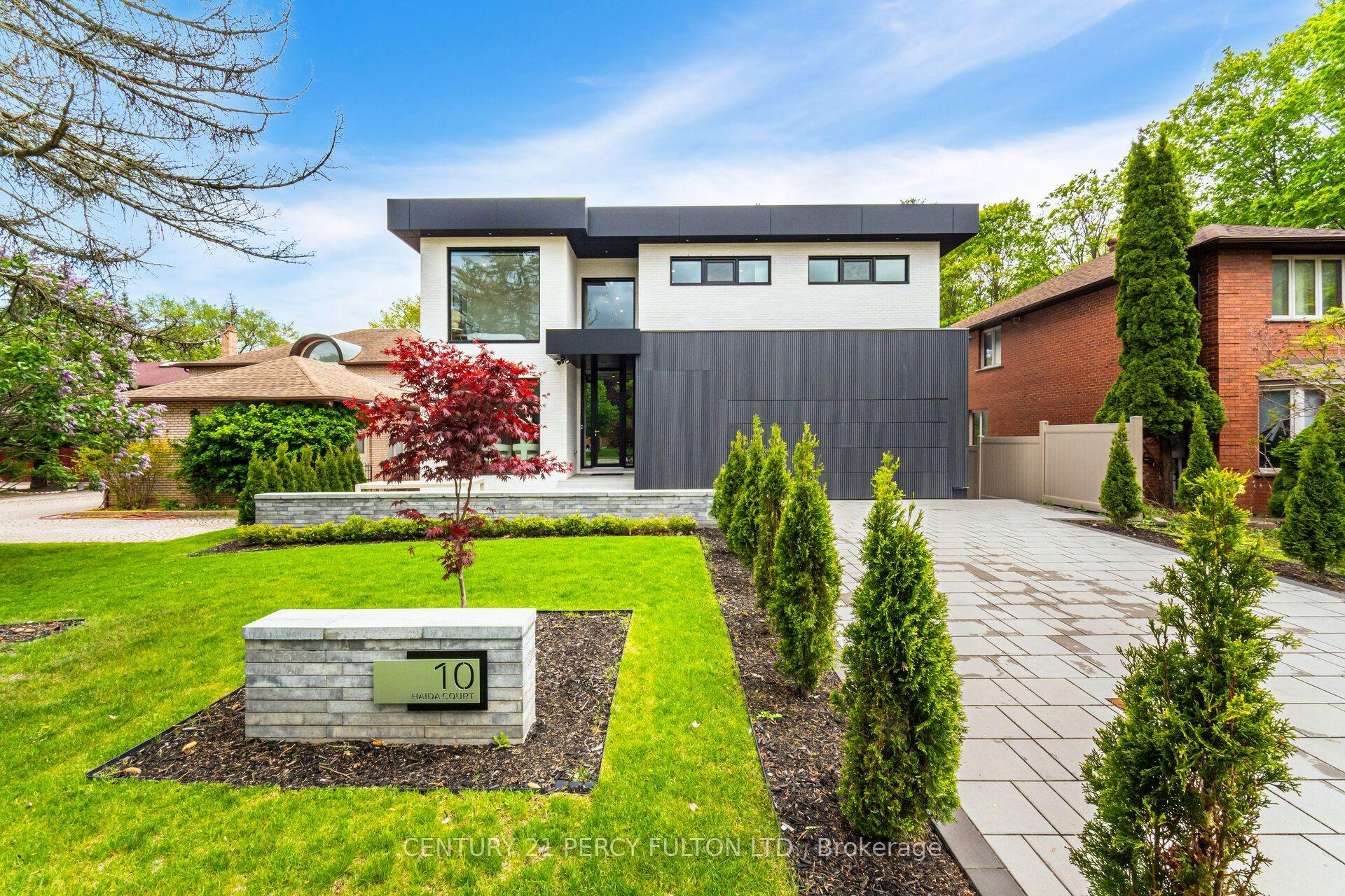 10 Haida Court — photo 1