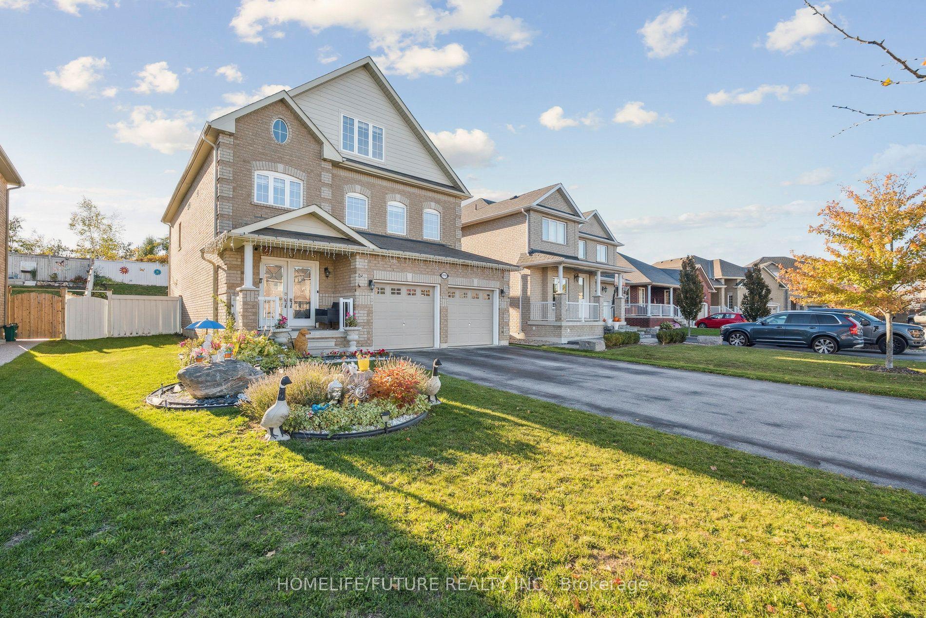 2048 Mcneil Street, Innisfil — Detached for sale, photo 1