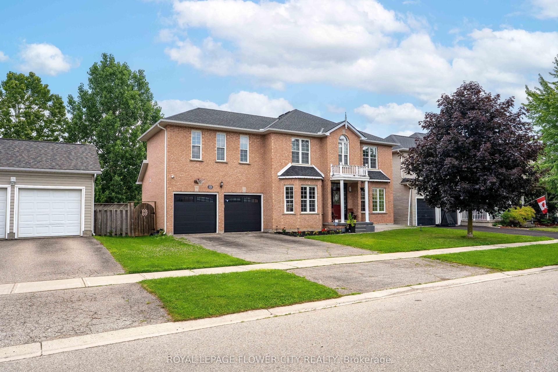 10 Owen Street, Ingersoll — Detached for sale, photo 1