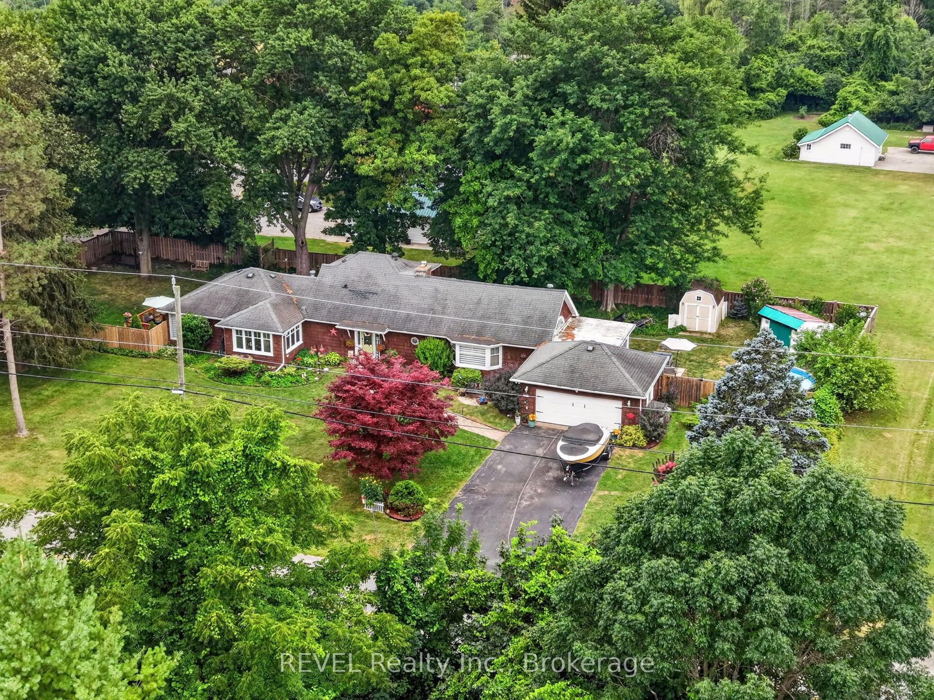 2631 THOMPSON Road, Fort Erie — Detached for sale, photo 1