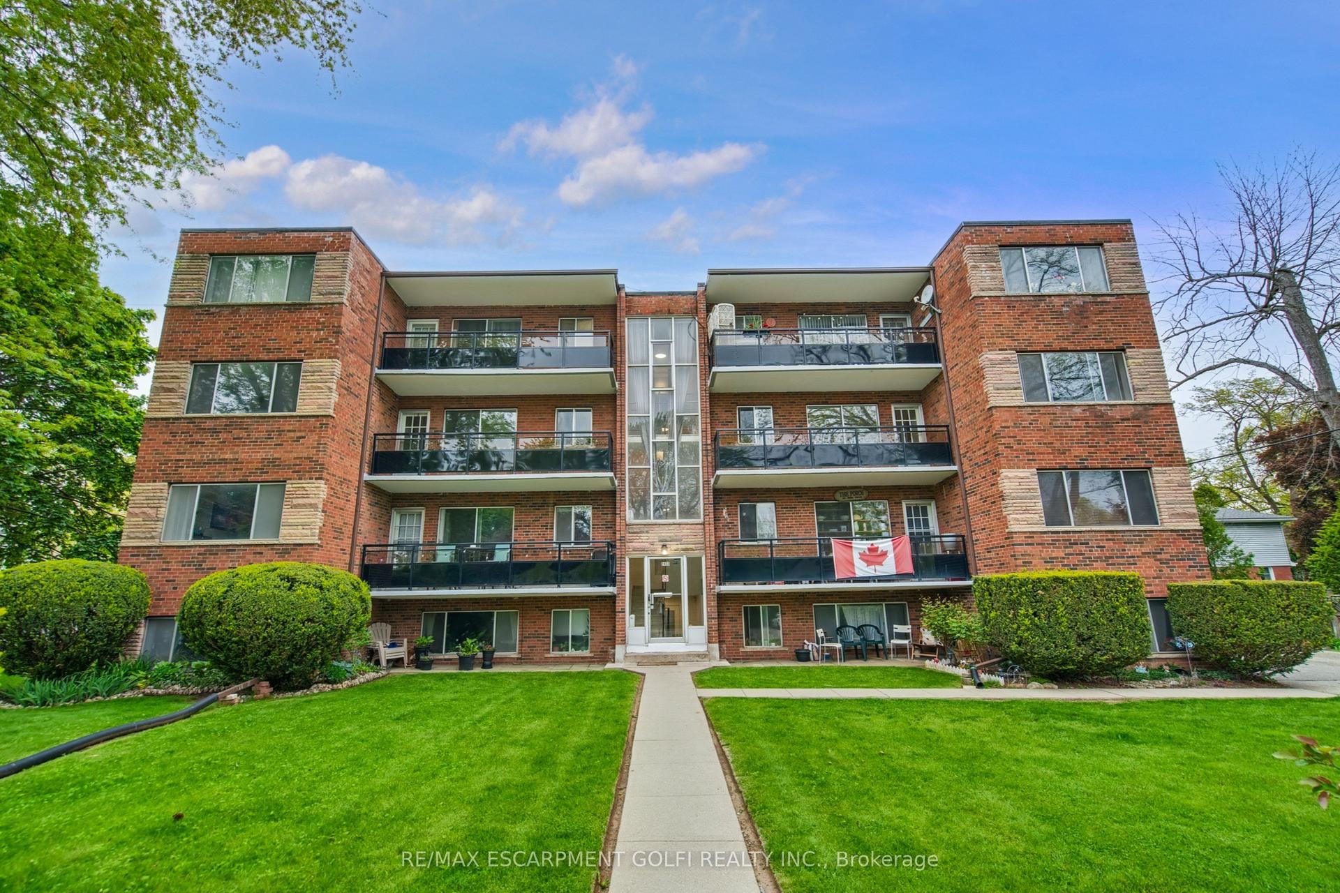 2433 First Street 9 #9, Burlington — Condo for lease, photo 1