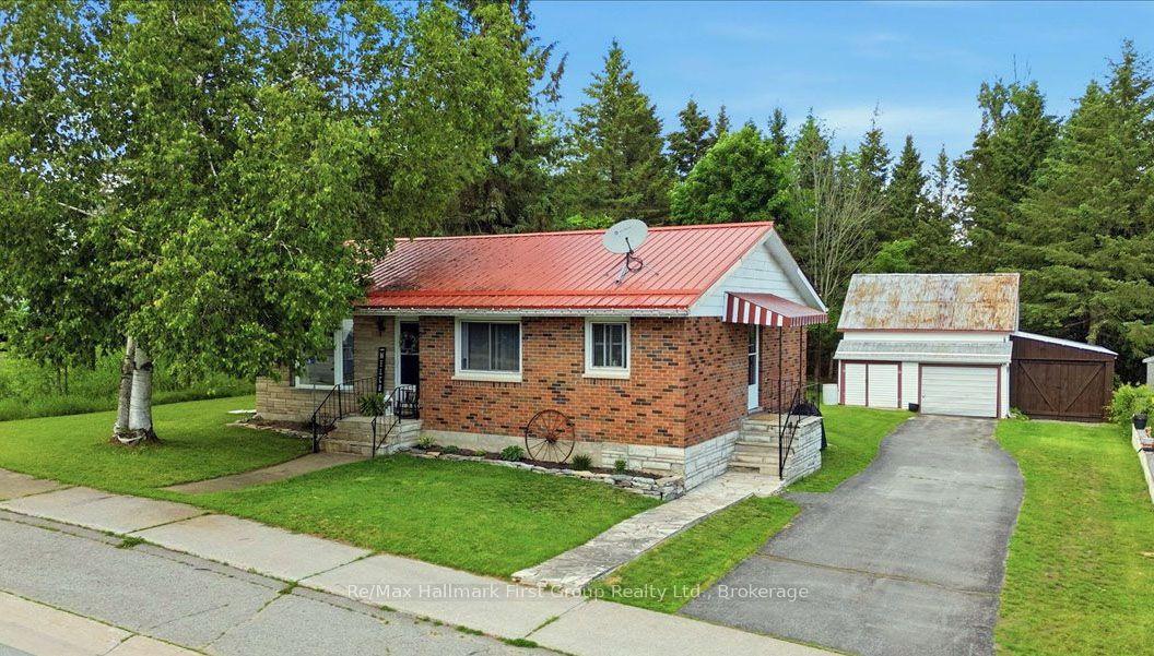 68 Queen Street — photo 1