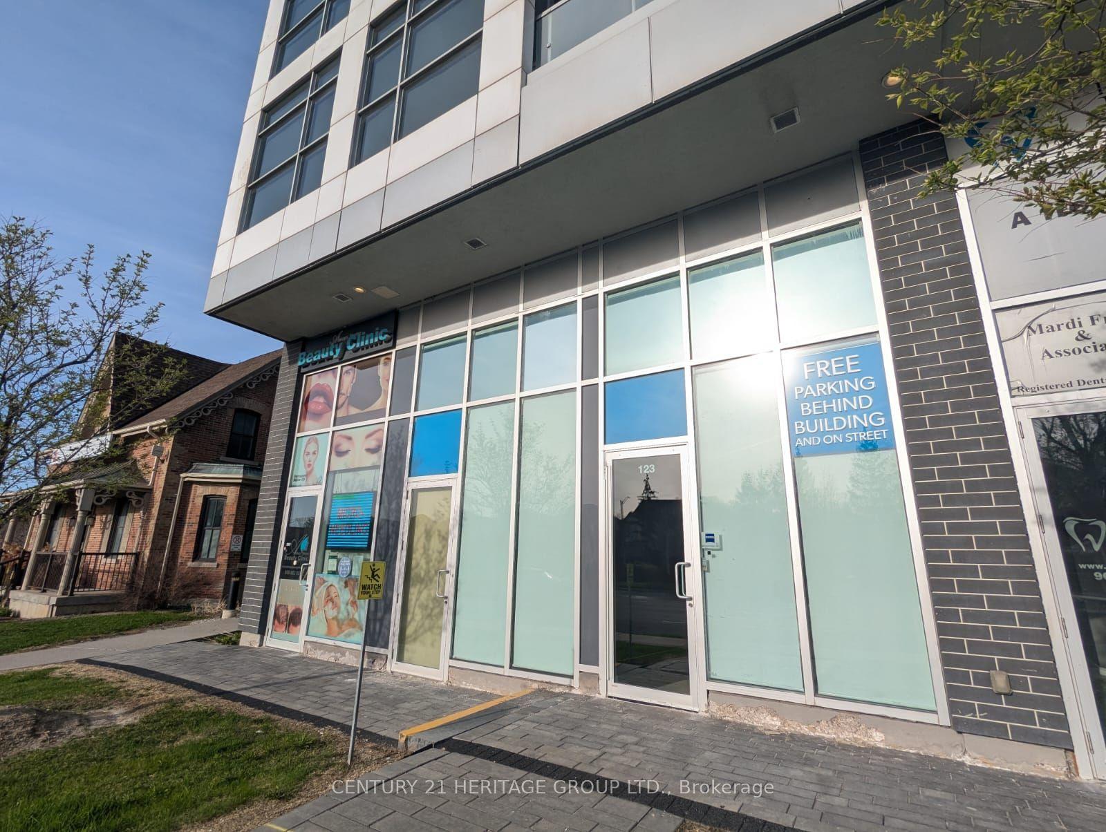 8763 Bayview Avenue 123 & 125 #123 & 125 — photo 1