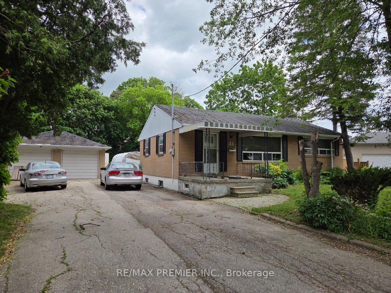 15 Fran Drive — photo 1
