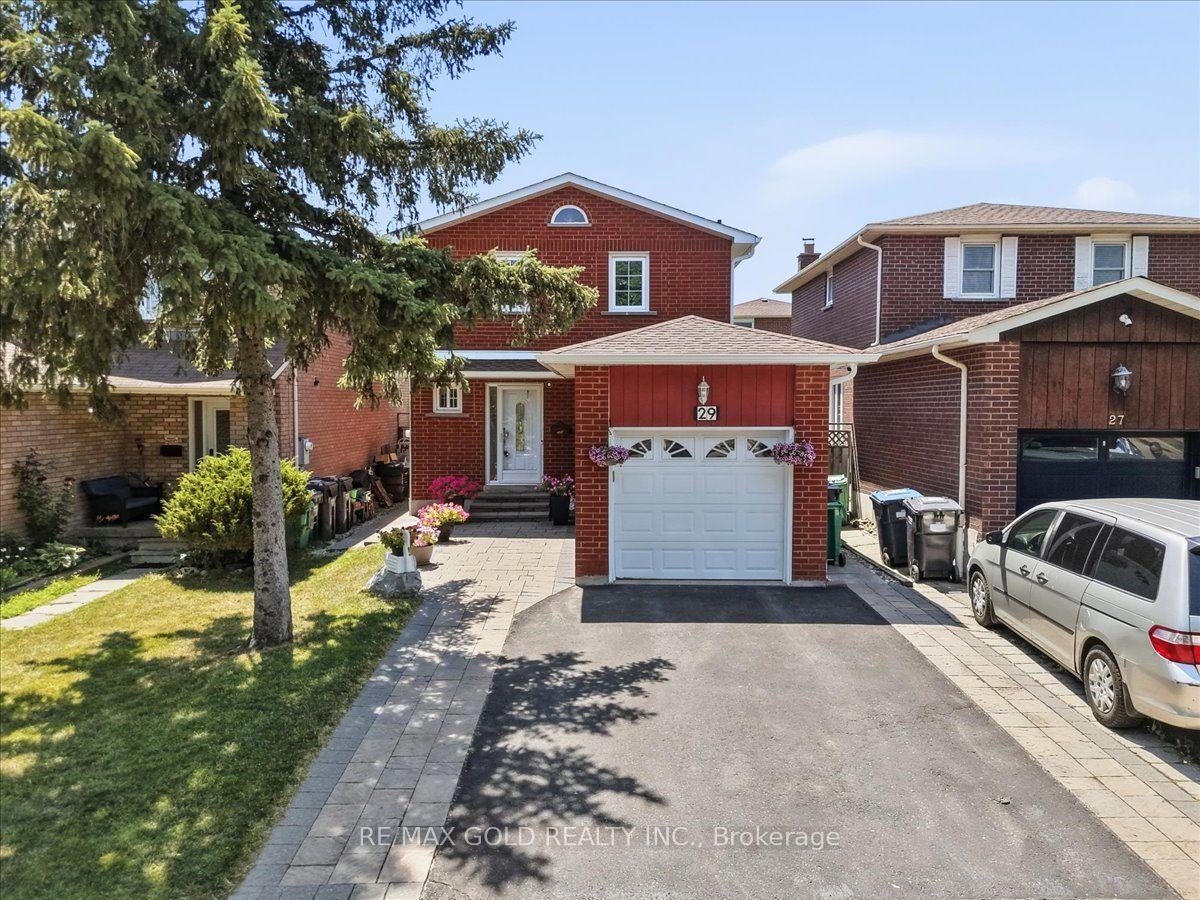 29 Tralee Street, Brampton — Detached for sale, photo 1