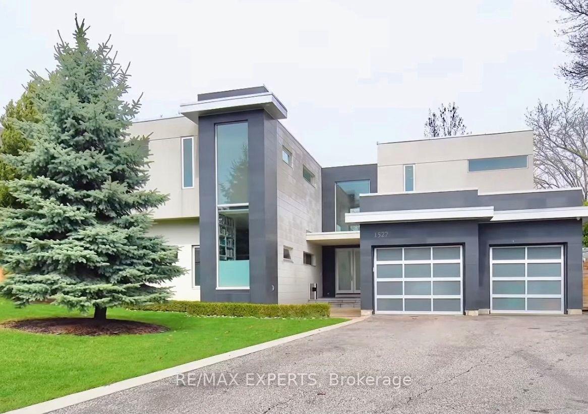 1527 Glenhill Crescent — photo 1