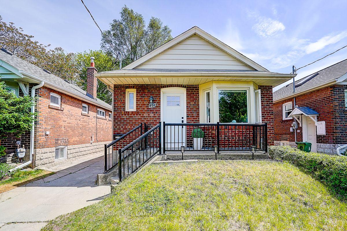 609 Mortimer Avenue — photo 1