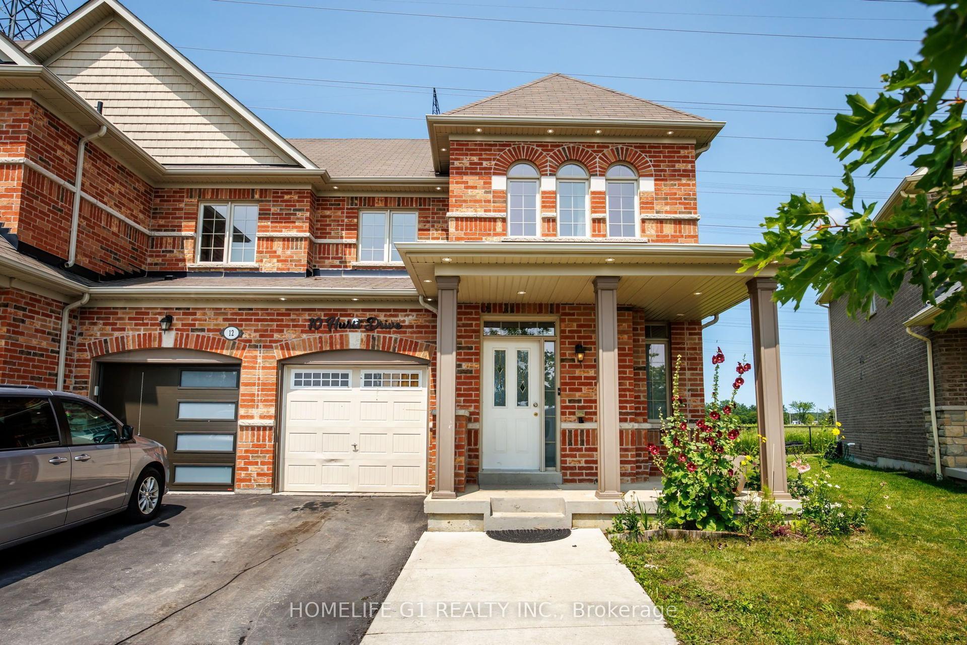 10 Hurst Drive, Ajax — Townhouse for sale, photo 1