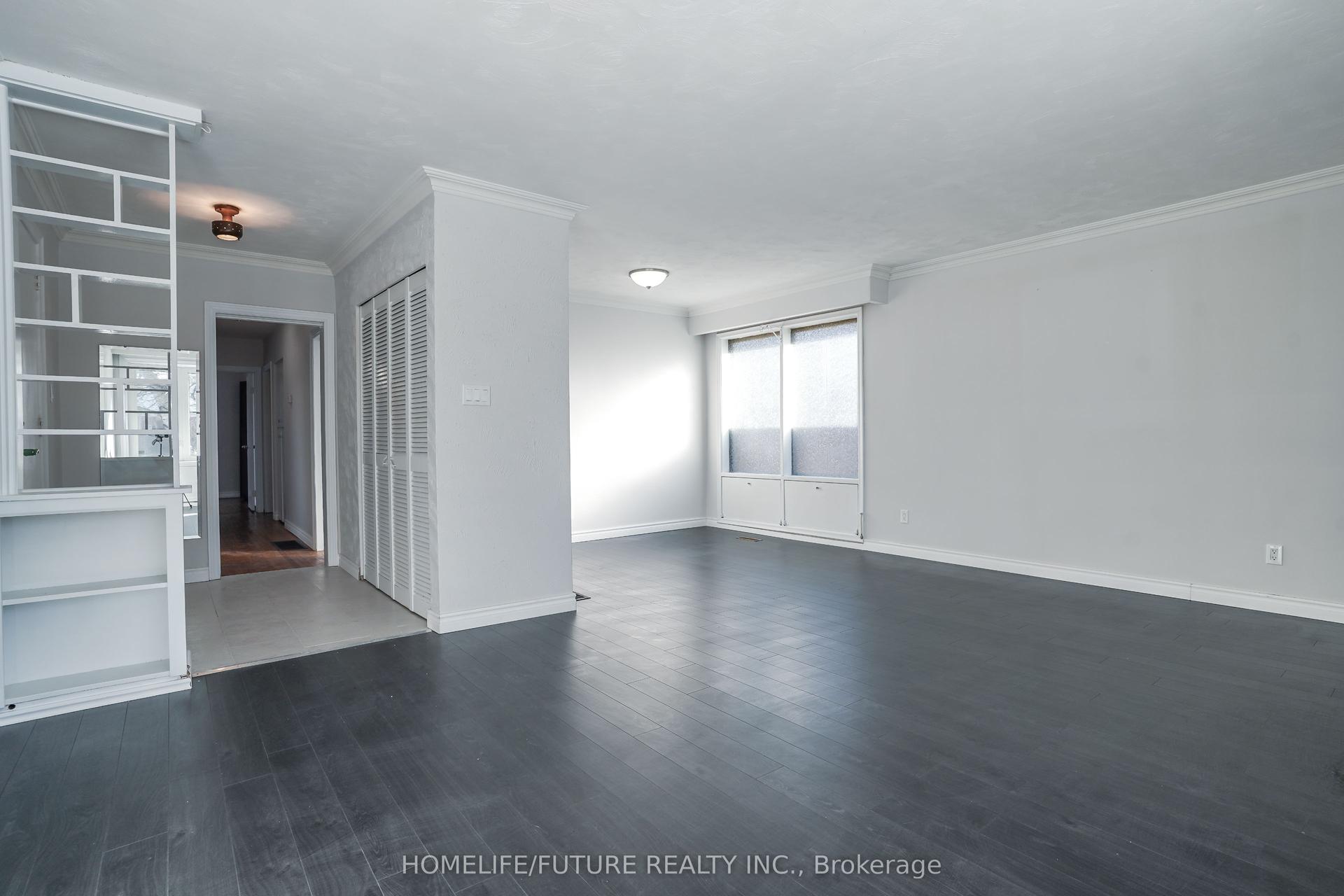 167 Treverton Drive Main #Main — photo 1