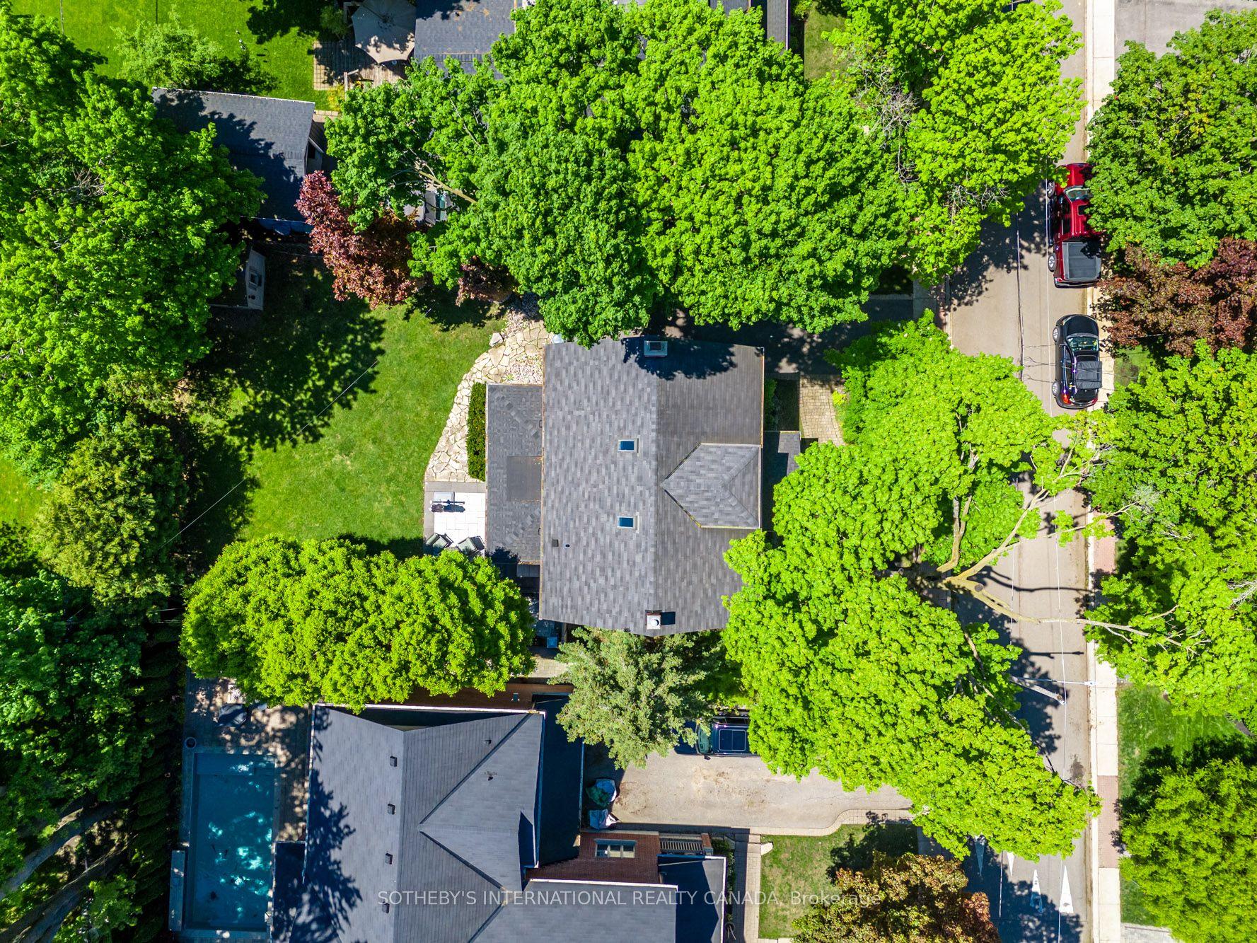 77 Catherine Avenue, Aurora — Detached for sale, photo 1