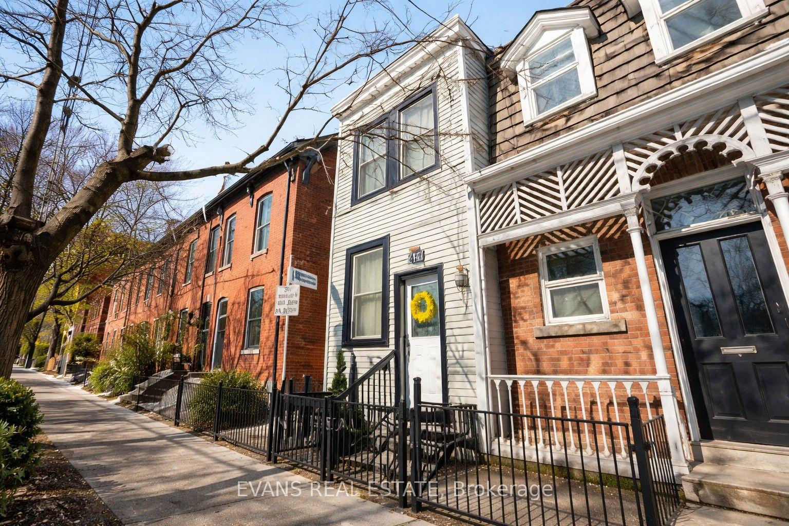 448 Gerrard Street E — photo 1