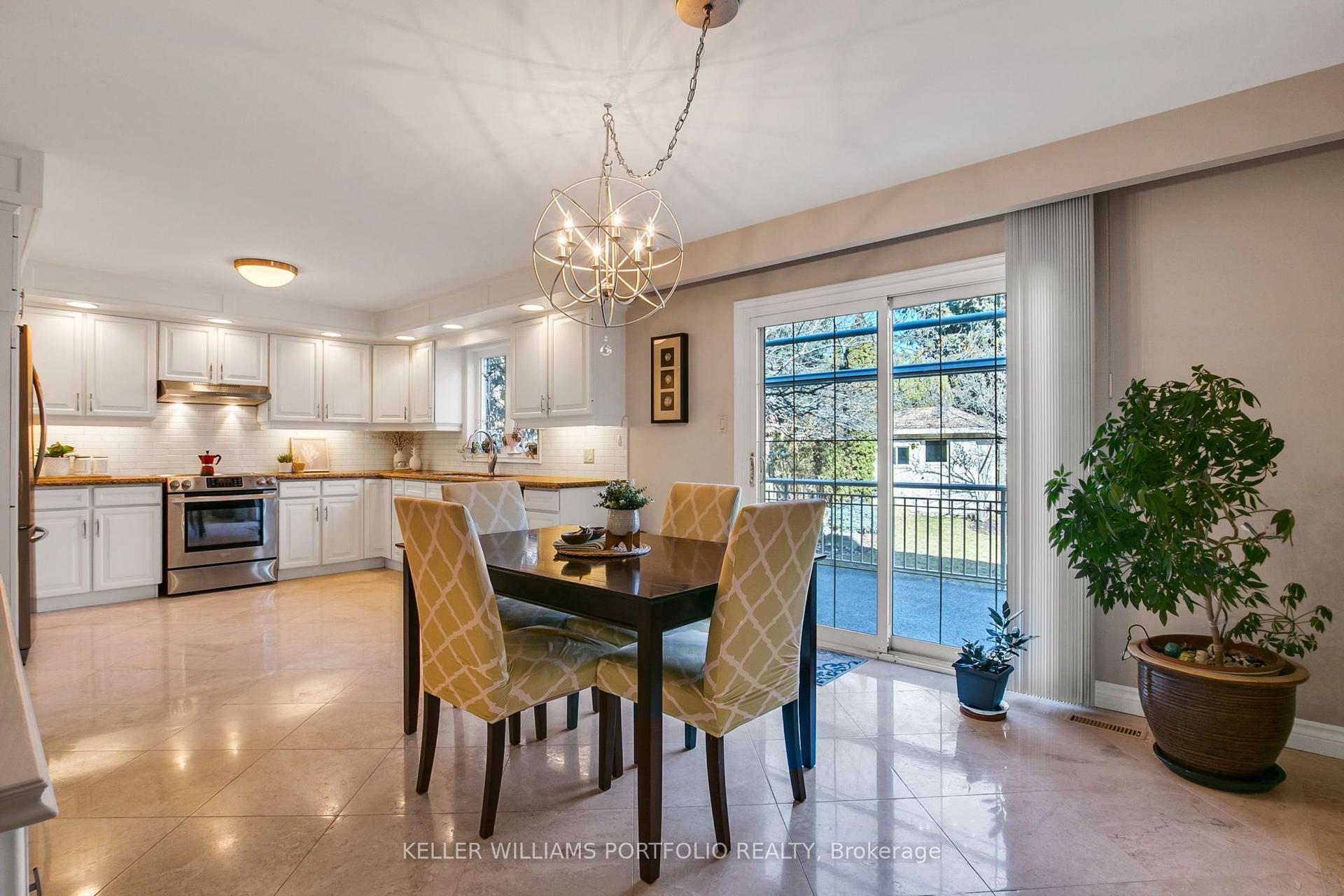4 Neiltree Court — photo 1