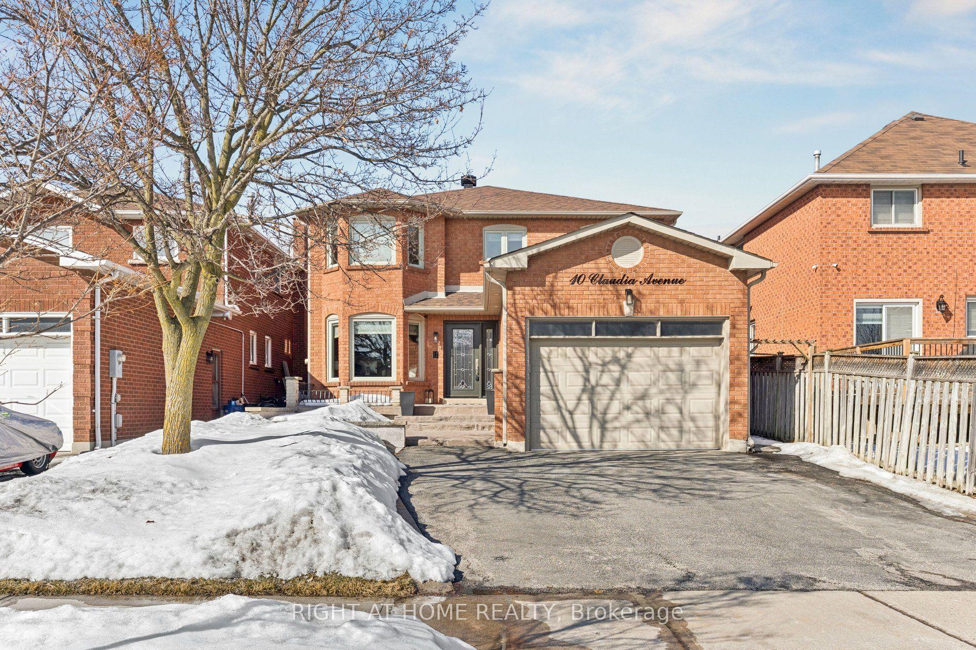 10 Claudia Avenue — photo 1