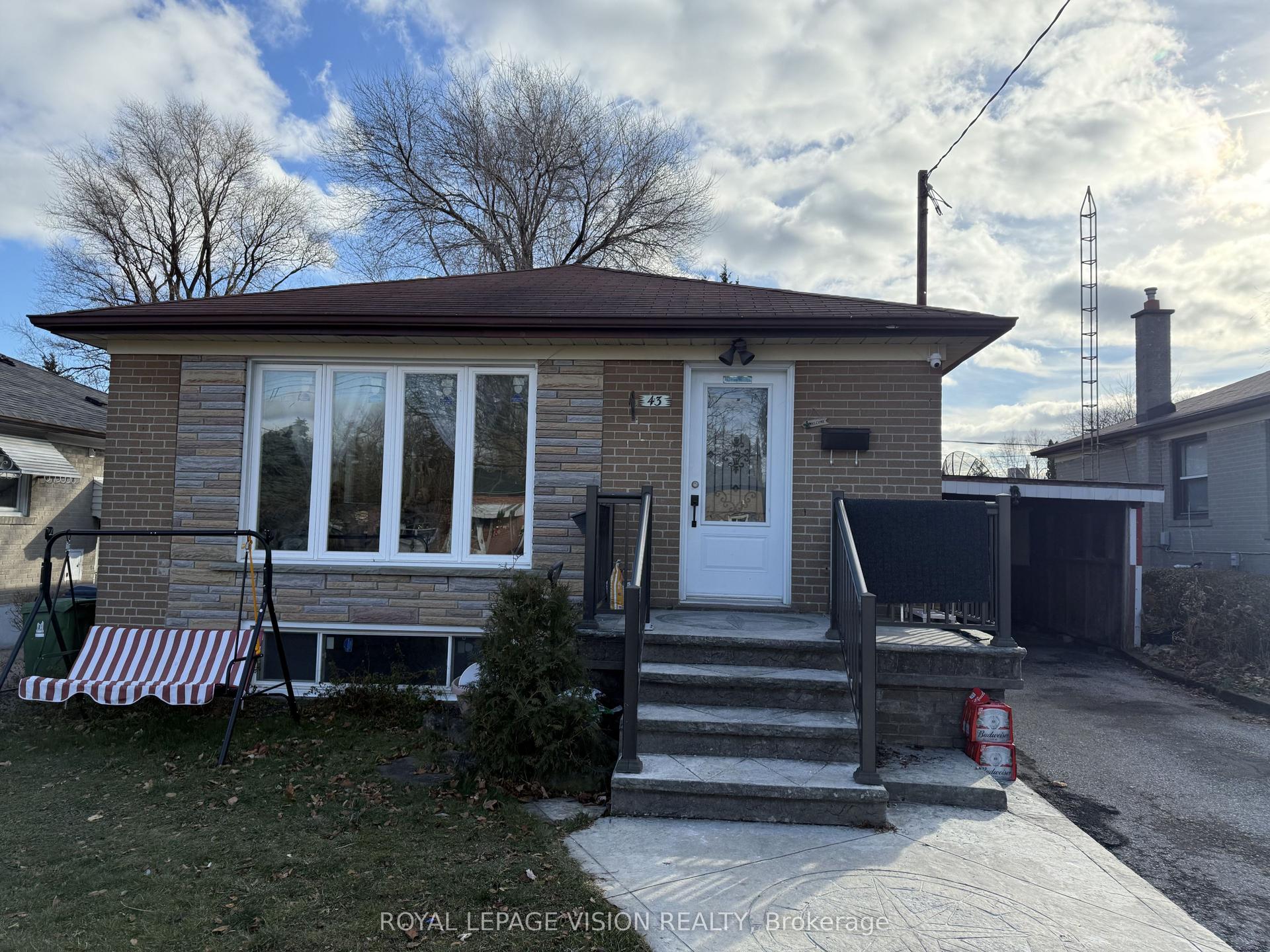 43 Par Avenue — photo 1