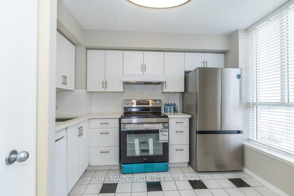 21 Overlea Boulevard 1309 #1309, Toronto — Condo for sale, photo 1