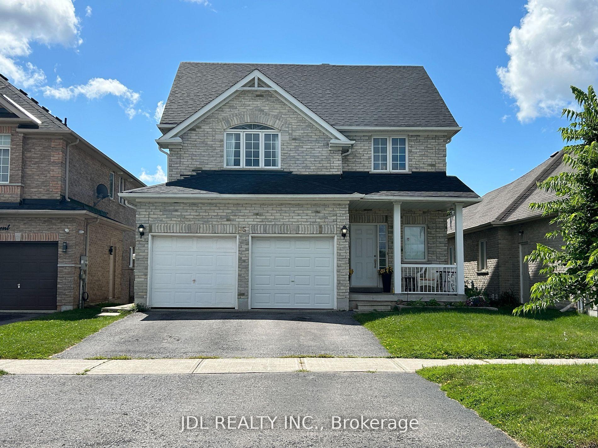 45 Laurelbank Crescent Upper #Upper — photo 1