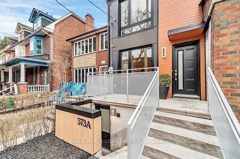 573A Palmerston Avenue — photo 1