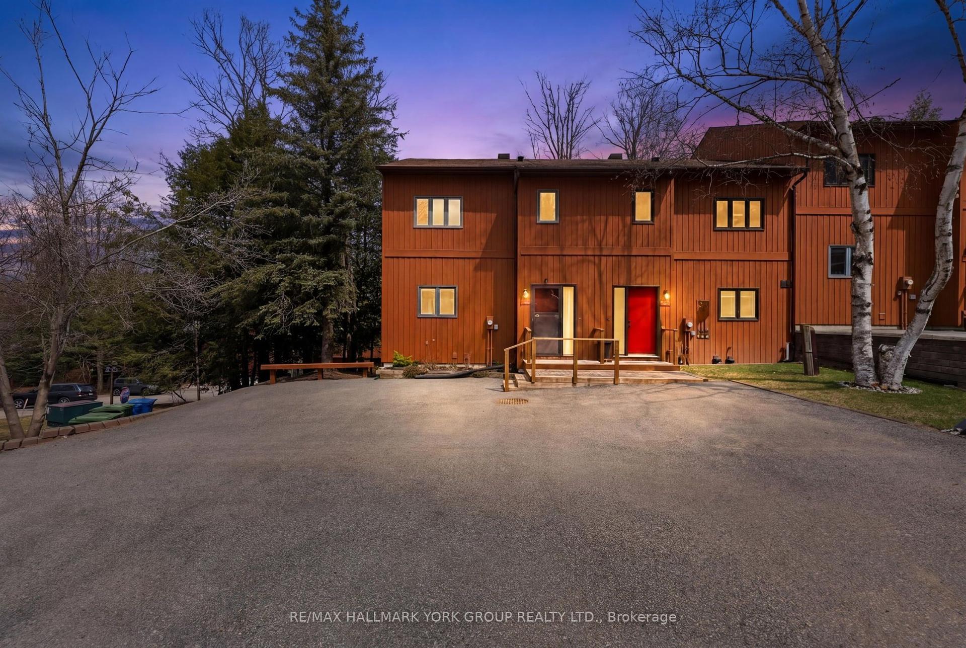 115 Southbank Drive 1 #1 — photo 1