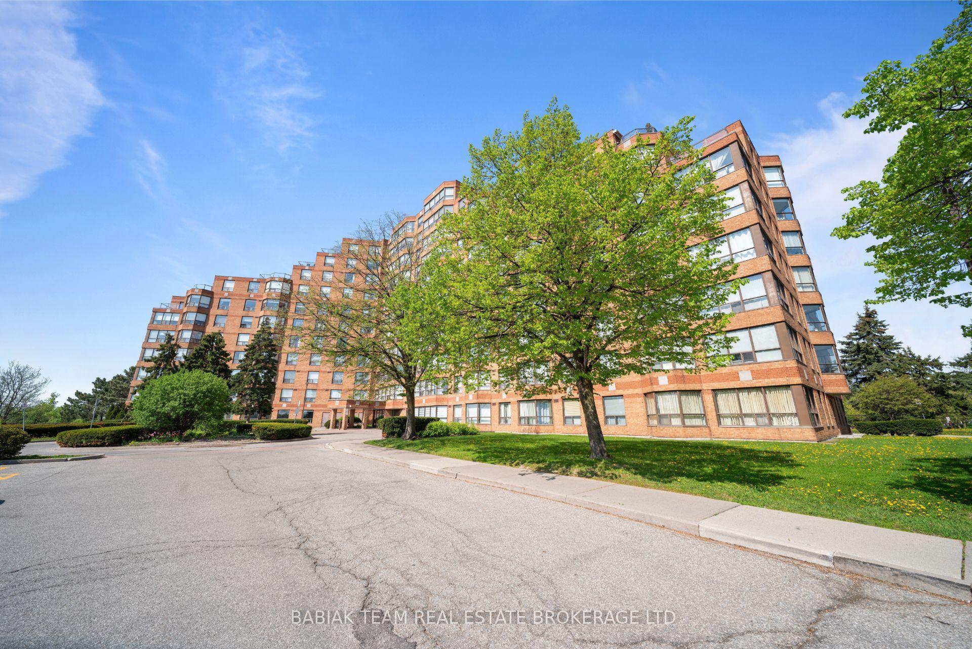 6 Humberline Drive 202 #202 — photo 1