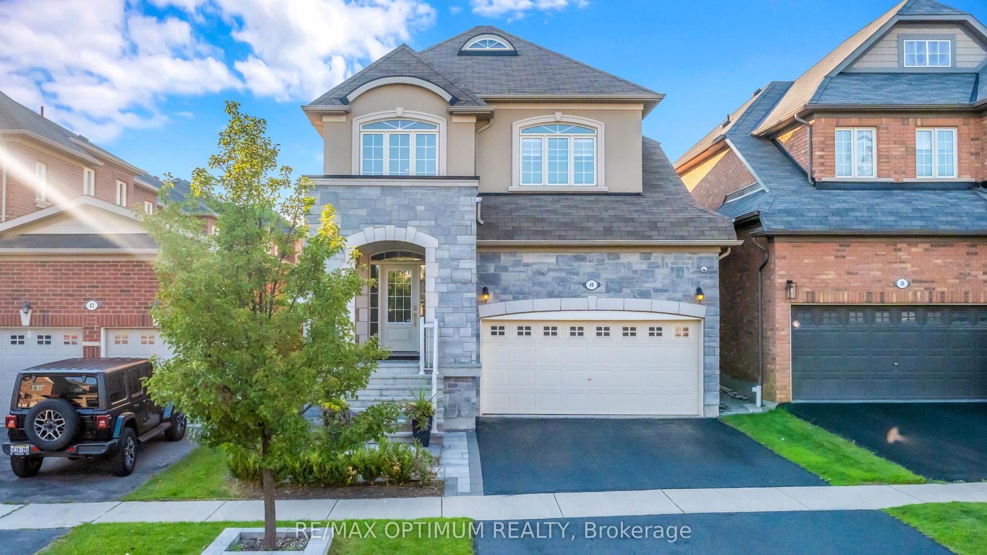 40 Attraction Drive, Brampton — Detached for sale, photo 1
