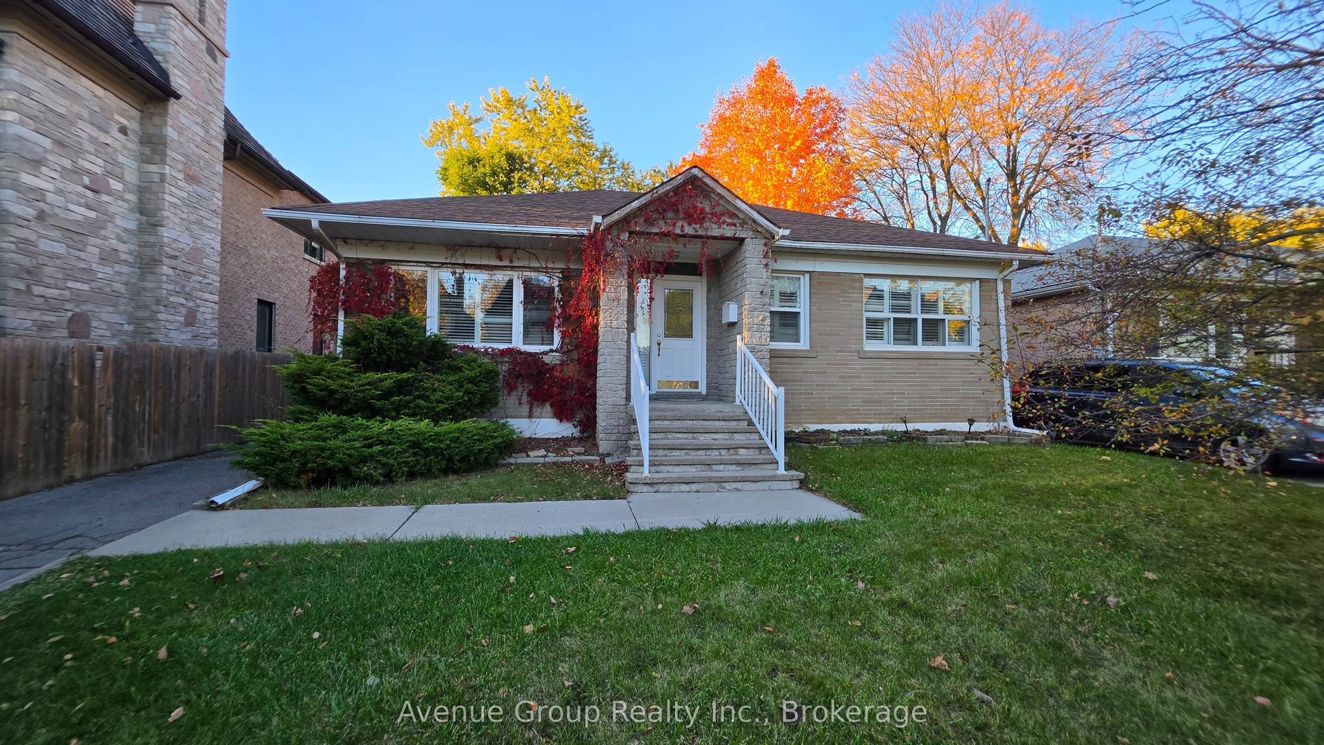 82 Caines Avenue Lower #Lower, Toronto — Detached for lease, photo 1