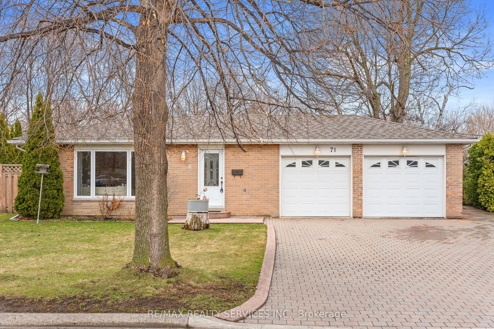 71 Belmont Drive — photo 1