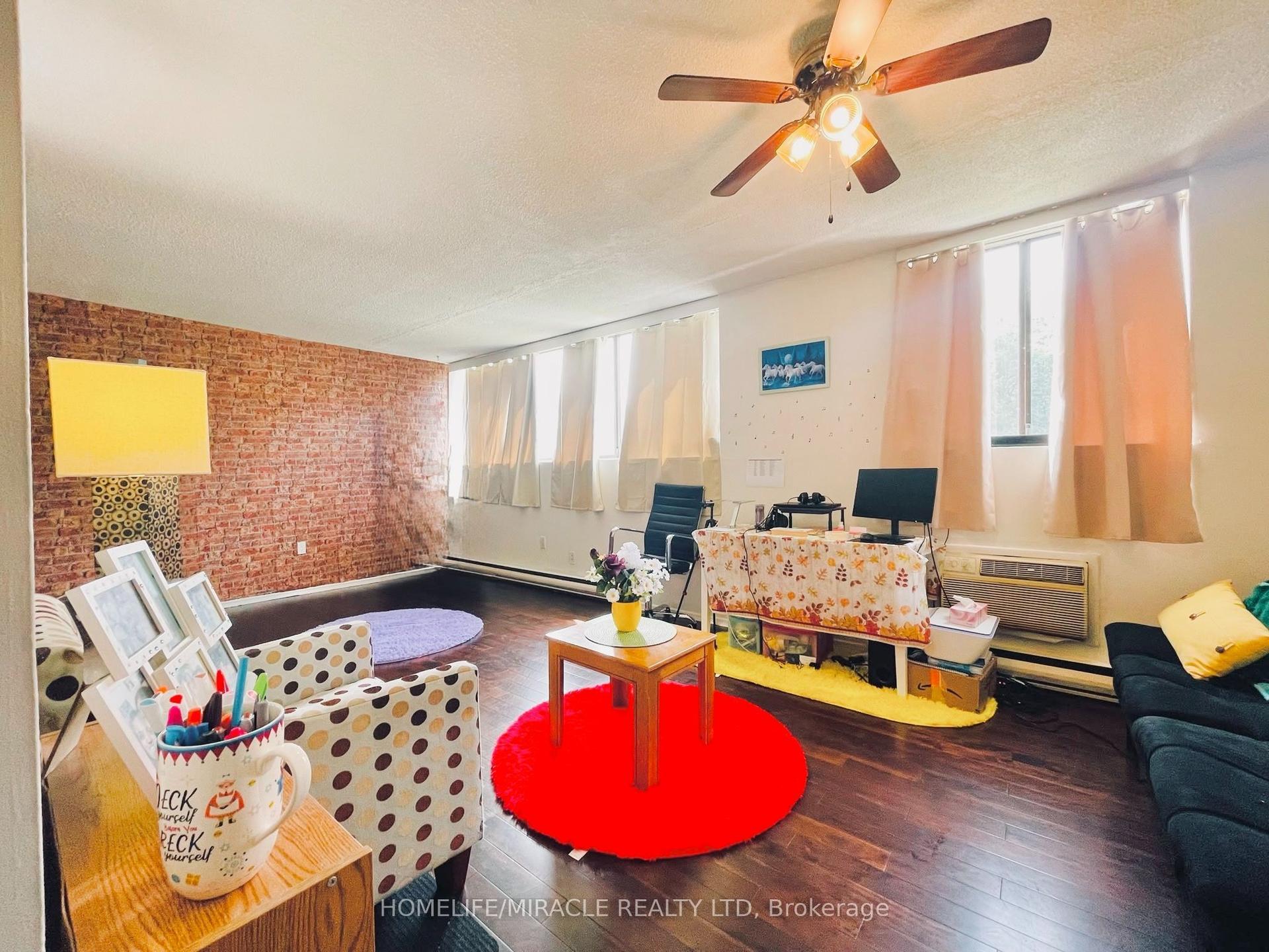 89 Westwood Road W 108 #108, Guelph — Condo for lease, photo 1
