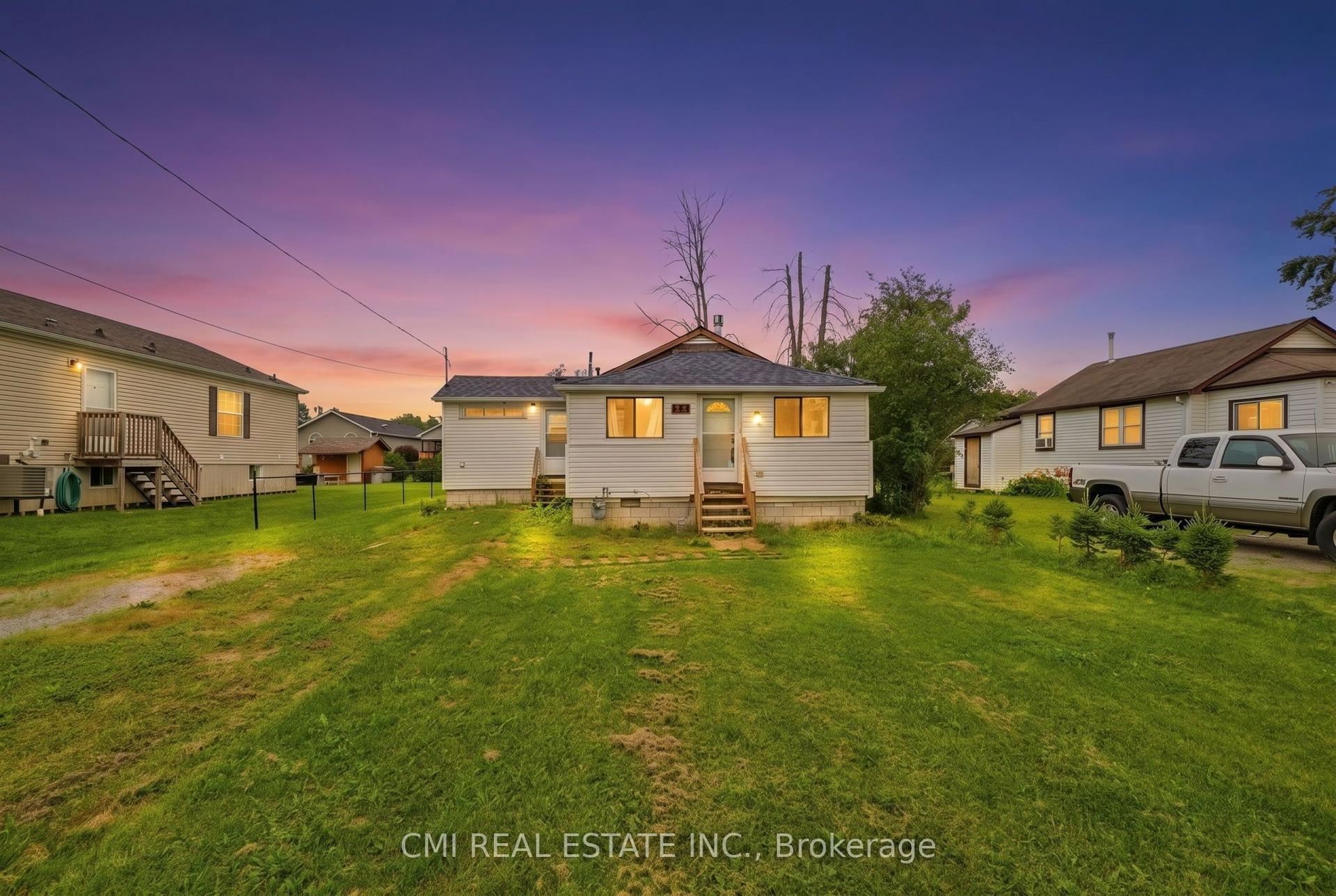 795 Third Avenue, Georgina — Detached for sale, photo 1