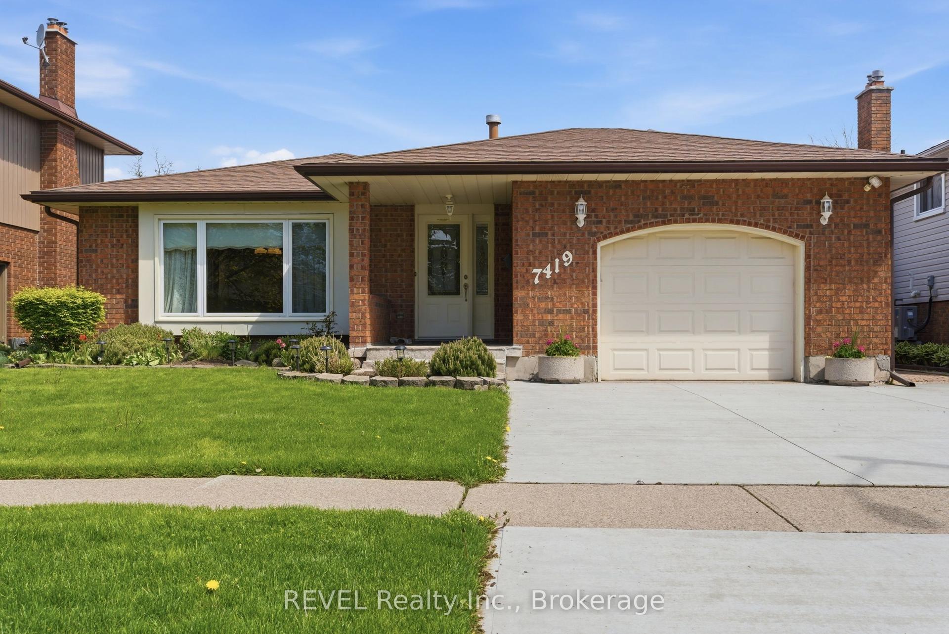 7419 Green Boughs Road — photo 1