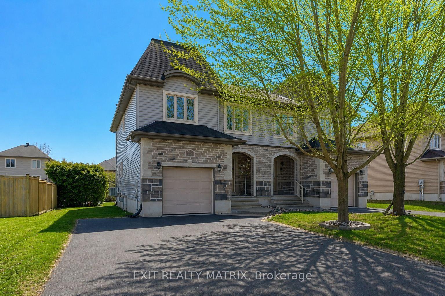 111 Brunet Street, The Nation — Semi-Detached for sale, photo 1