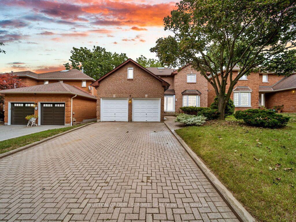 7 Winding Court, Toronto — Detached for sale, photo 1