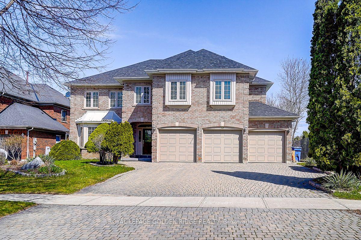 725 Exceller Circle, Newmarket — Detached for sale, photo 1
