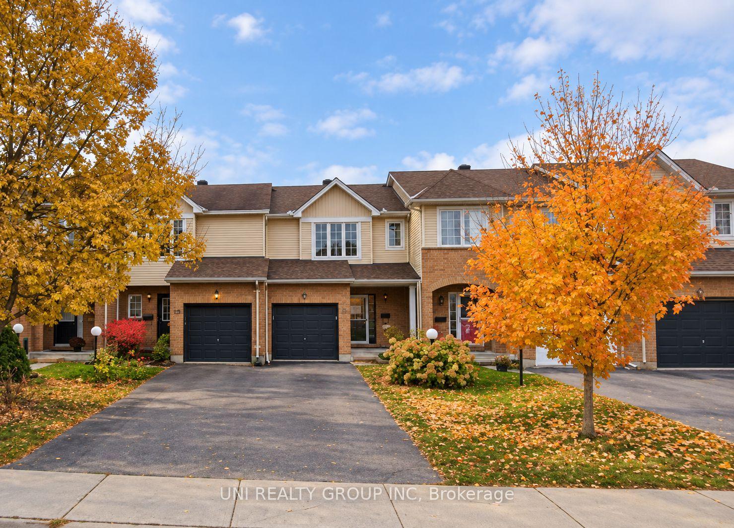 180 CLARIDGE Drive, Barrhaven — Townhouse for lease, photo 1