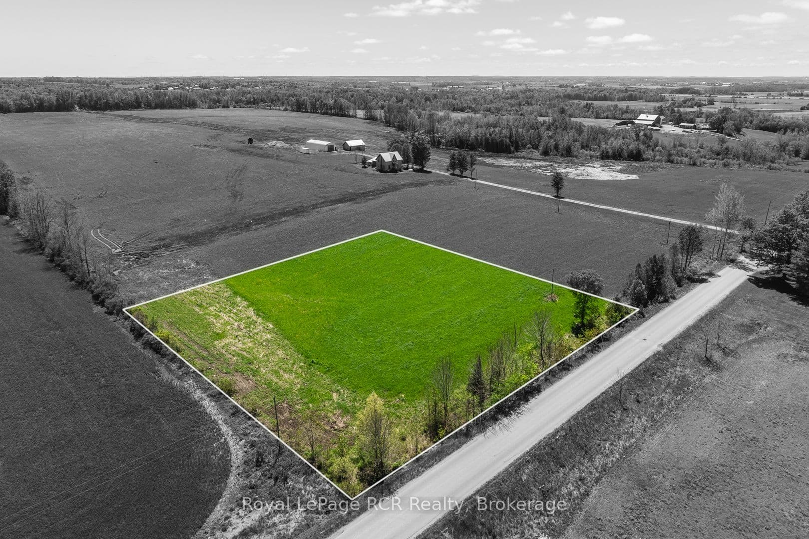 521106 12 NDR (east side) Concession — photo 1