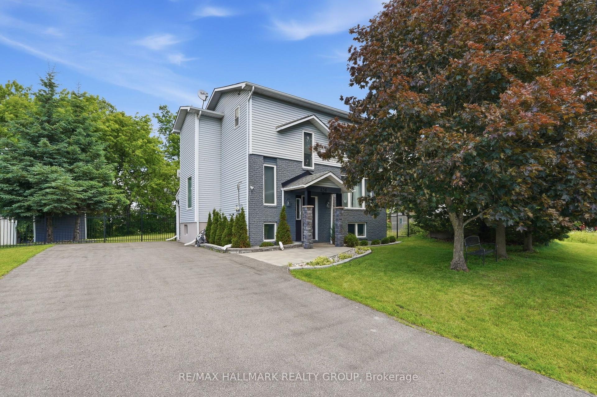 436 YVES Street — photo 1