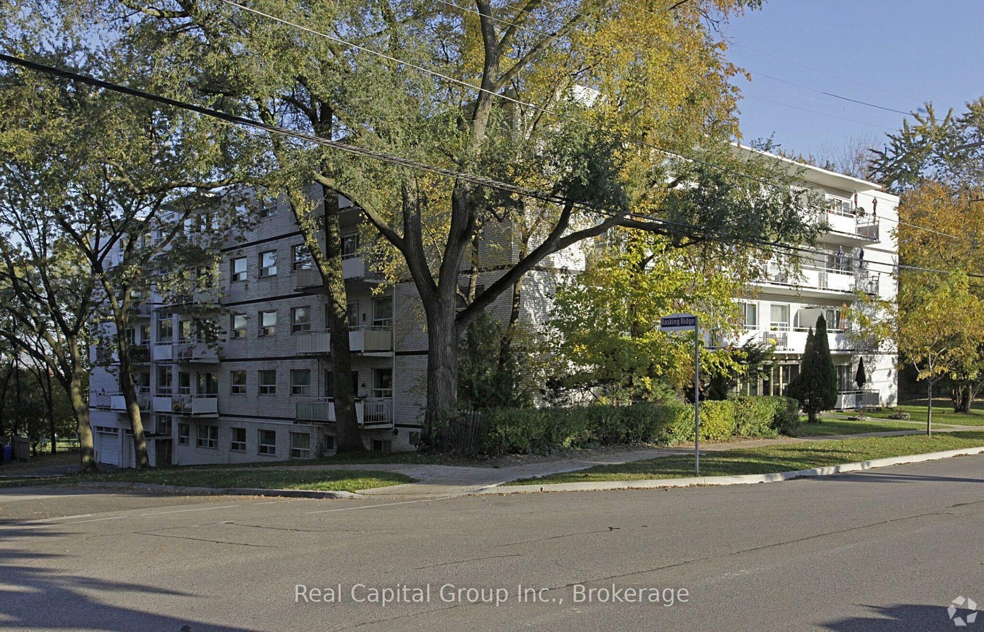 323 Park Lawn Road 203 #203, Toronto — Multiplex for lease, photo 1