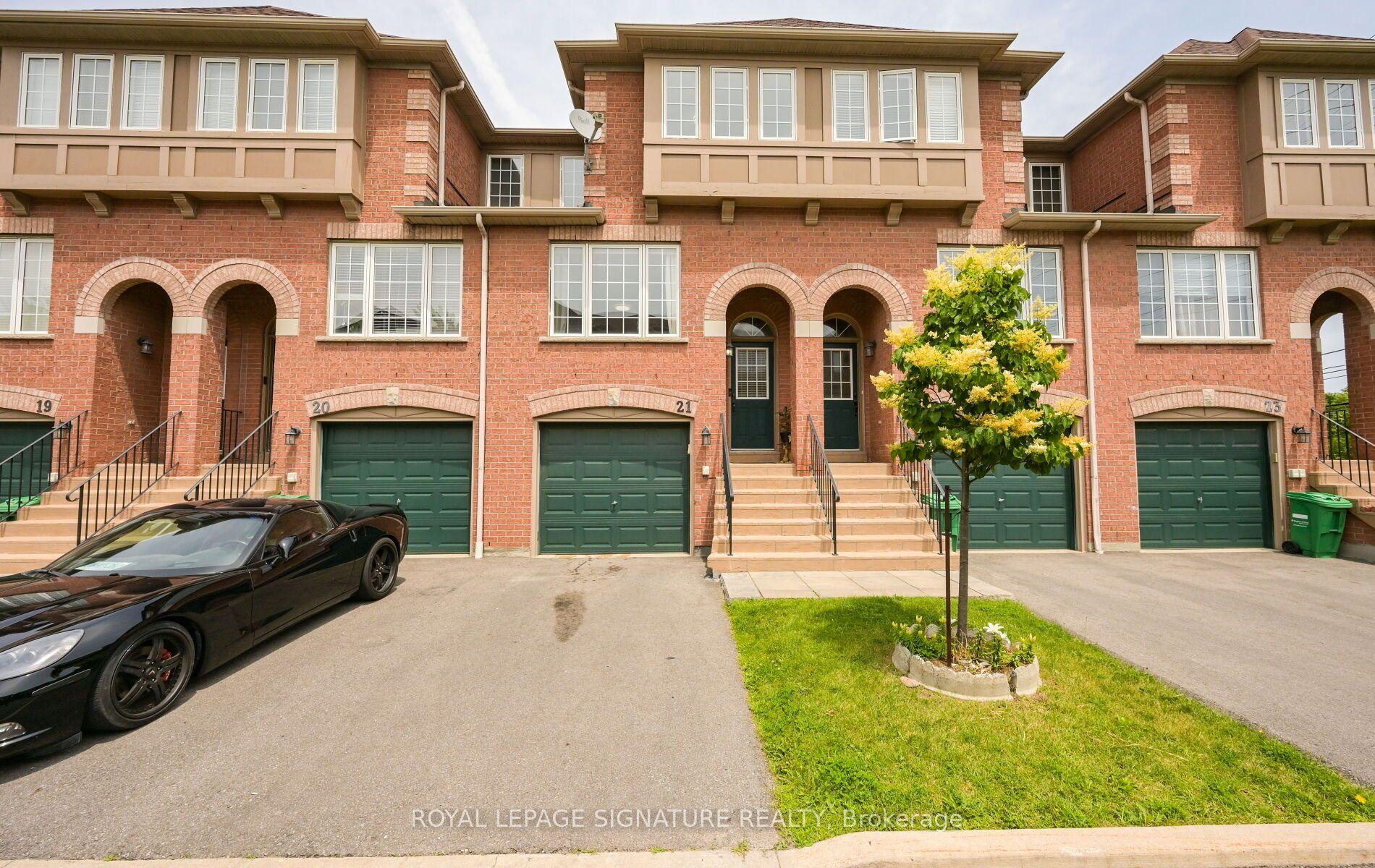 3020 Cedarglen Gate 21 #21, Mississauga — Condo Town for sale, photo 1