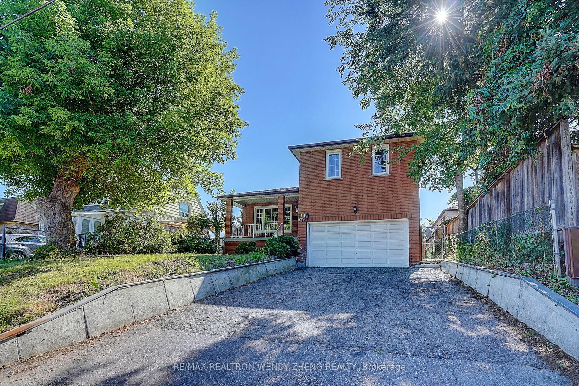 118 Henderson Avenue, Markham — Detached for sale, photo 1