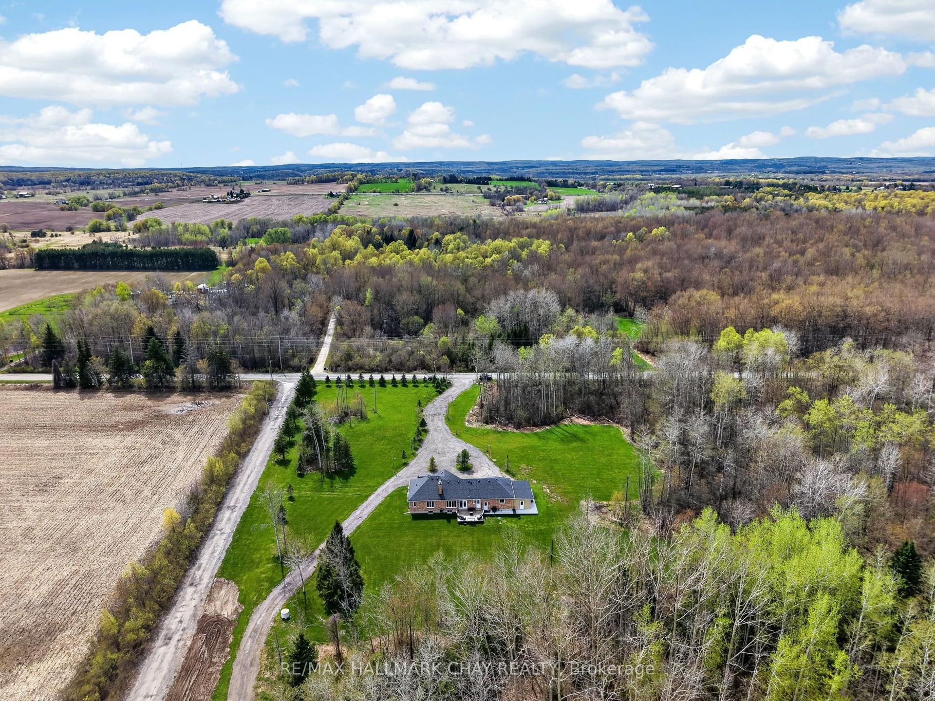 3409 Concession 7 Road — photo 1