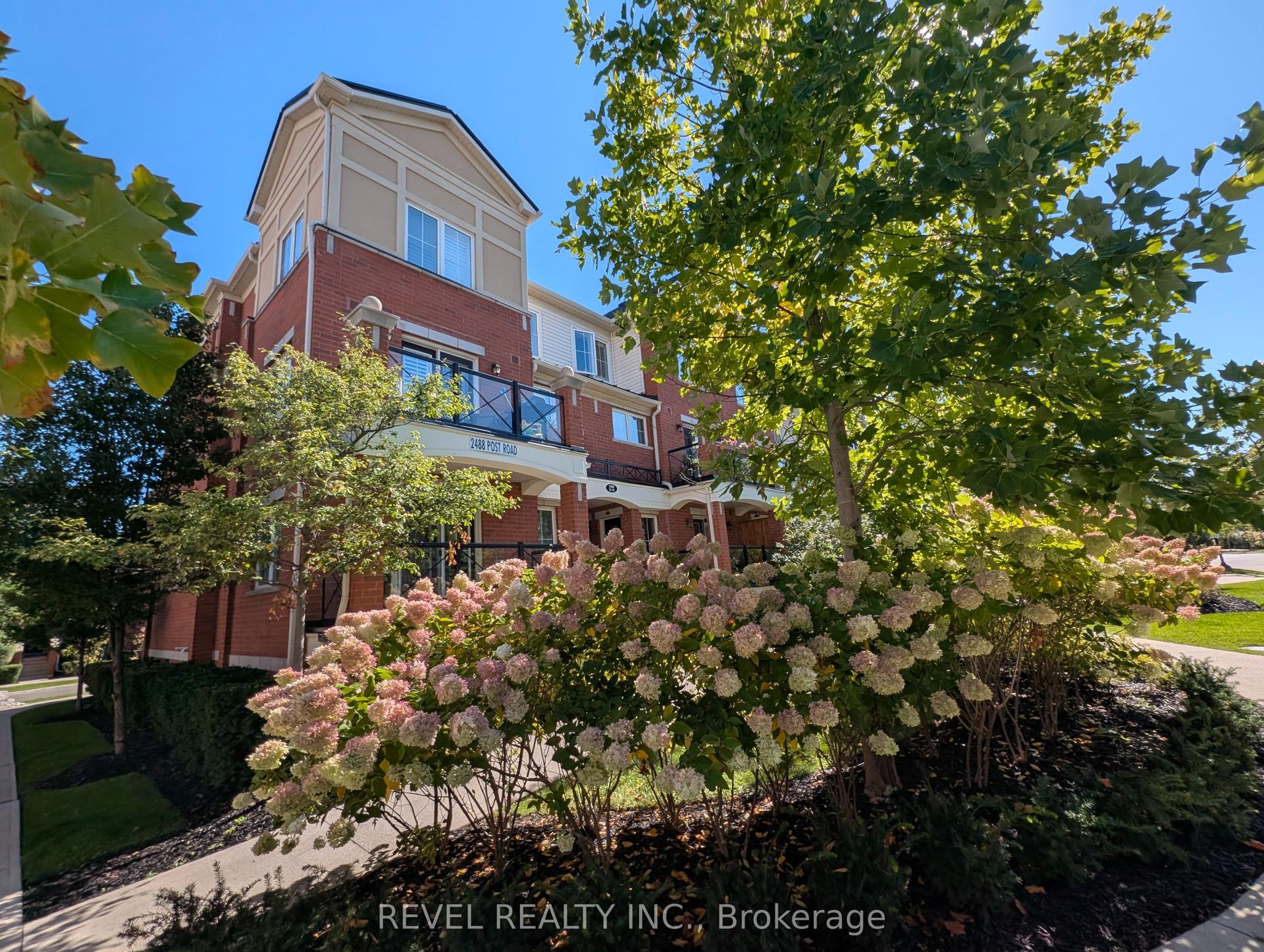 2488 Post Road 8 #8, Oakville — Condo Town for lease, photo 1