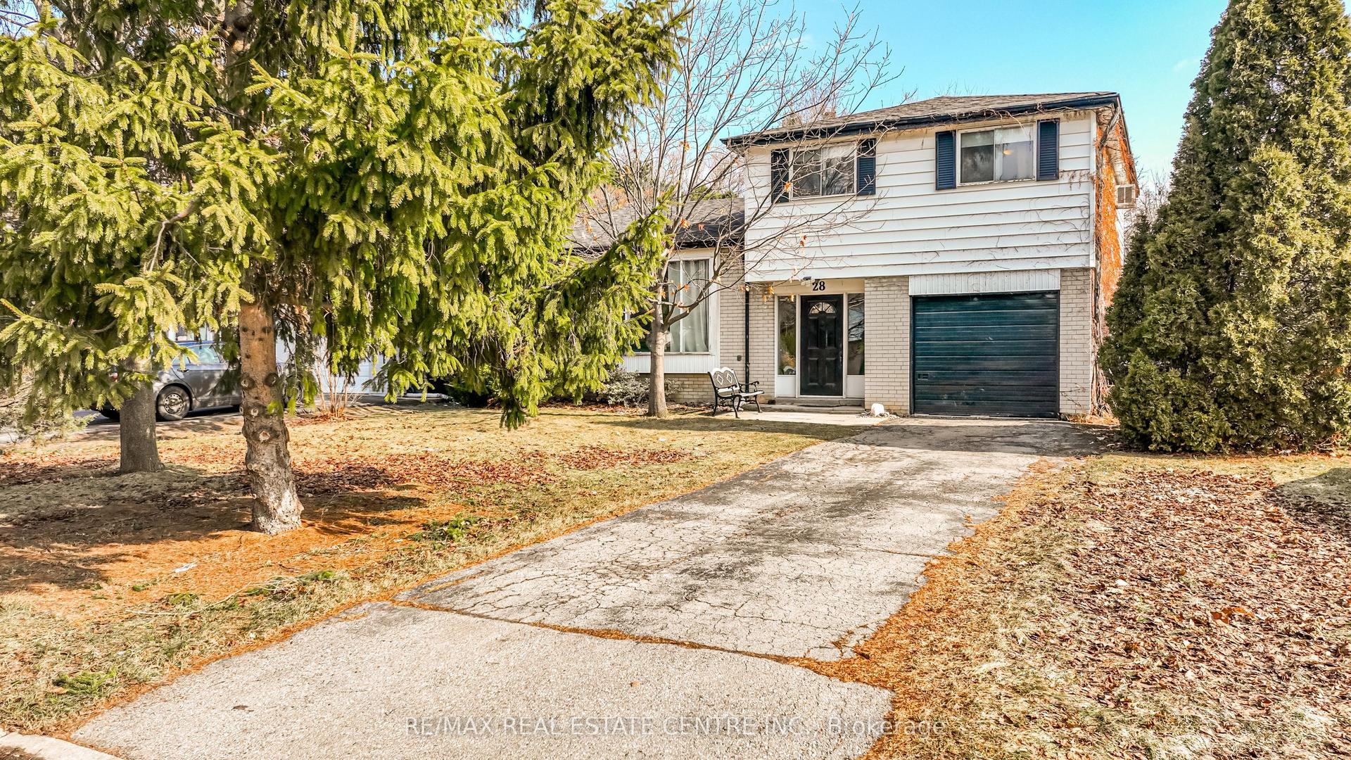 28 Cavendish Crescent, Brampton — Detached for sale, photo 1