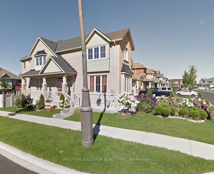 4 Overhold Crescent, Richmond Hill — Detached for sale, photo 1