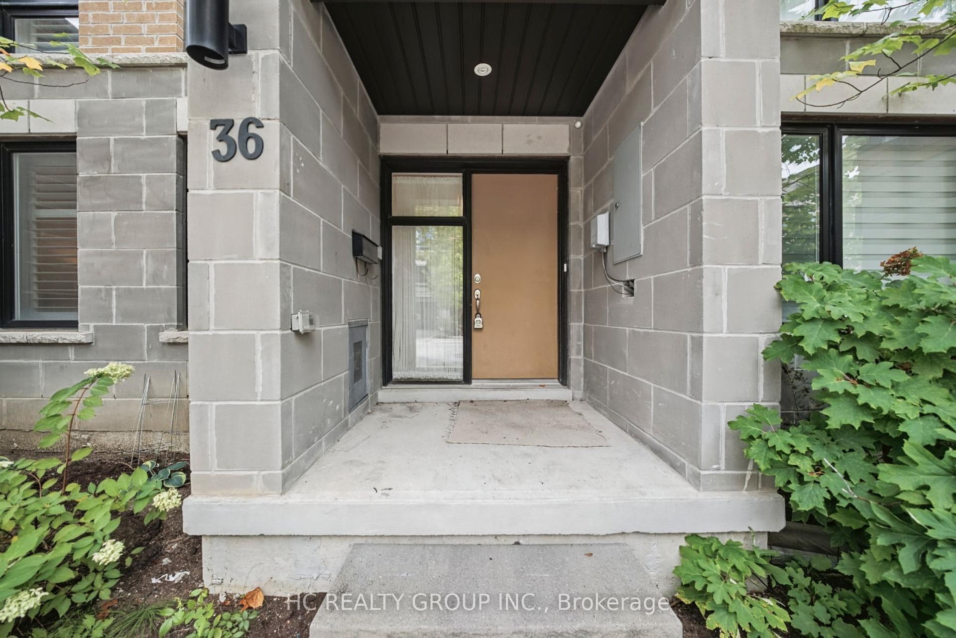 36 Kenneth Wood Crescent, Toronto — Townhouse for sale, photo 1