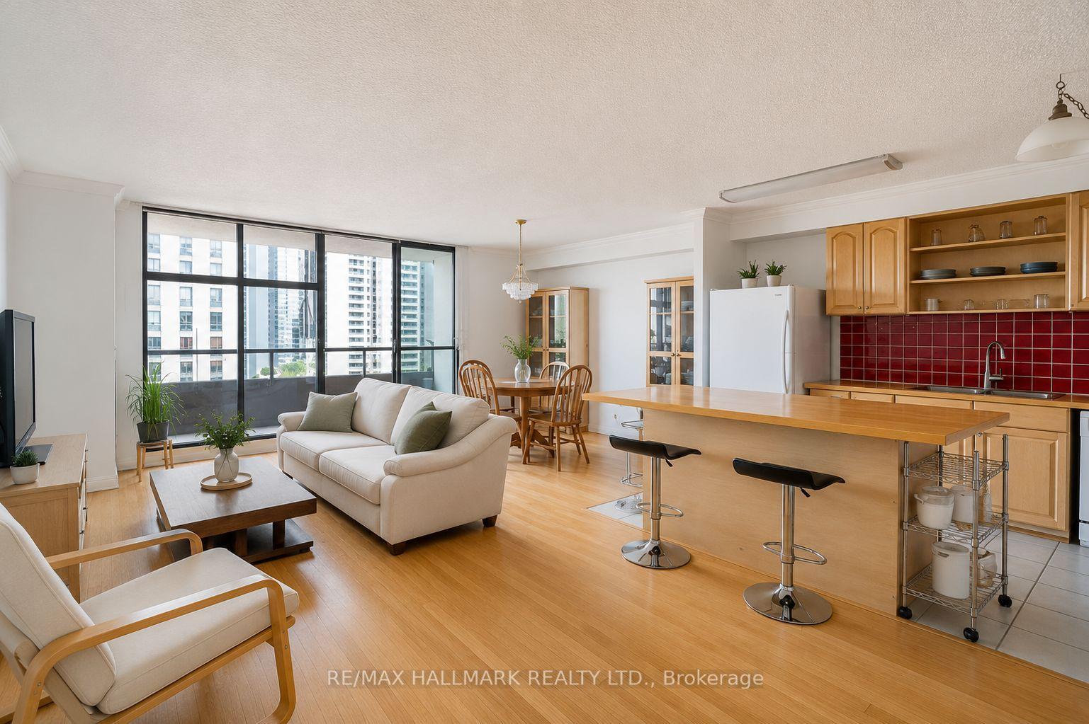135 Marlee Avenue 1103 #1103, Toronto — Condo for lease, photo 1
