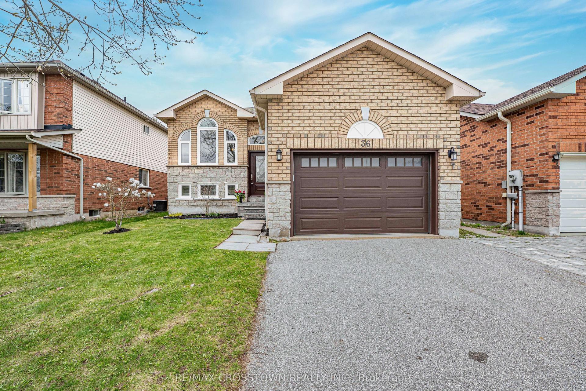 36 Leslie Avenue — photo 1