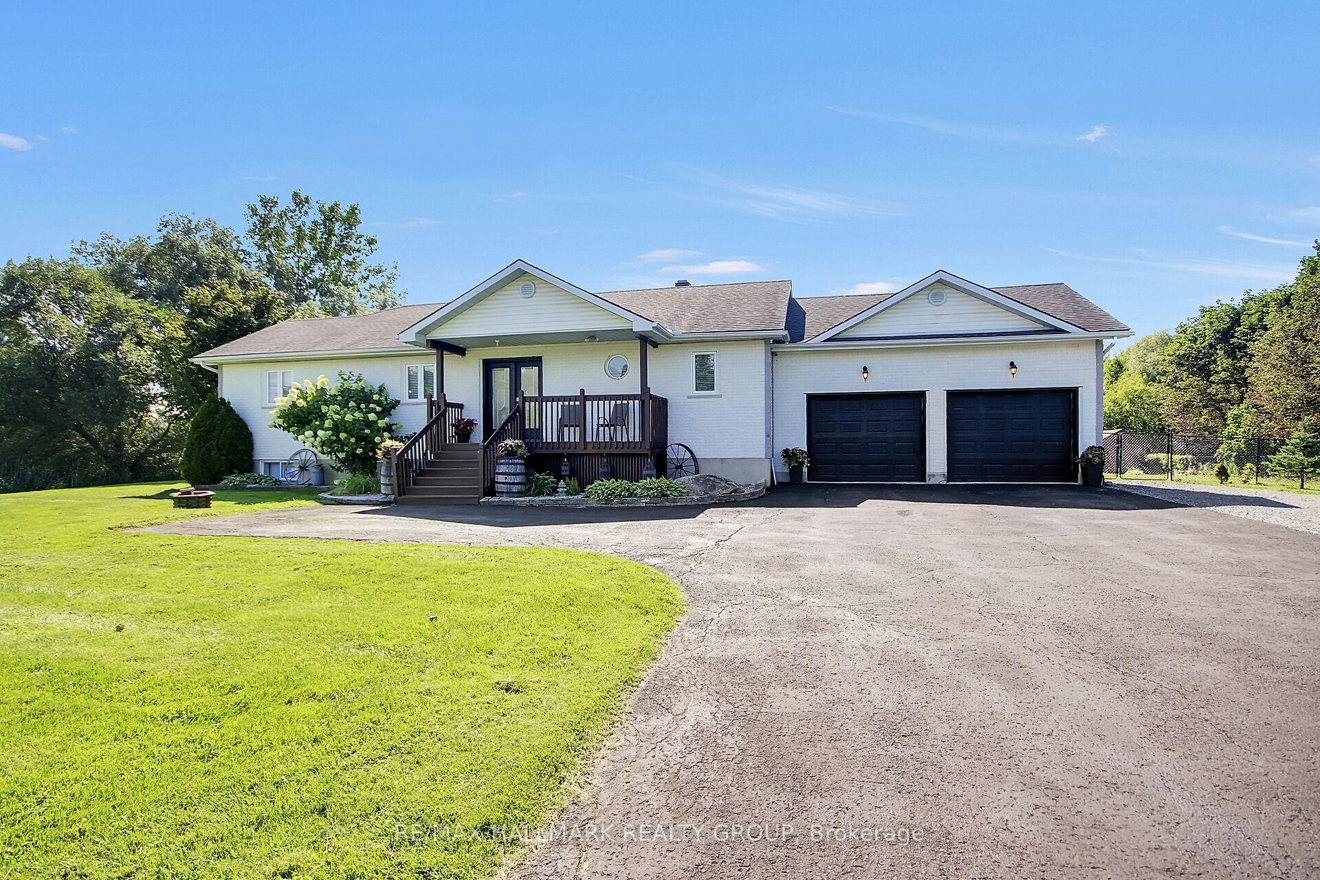 7414 Dawn Tara Drive, Greely - Metcalfe - Osgoode - Vernon and Area — Detached for sale, photo 1