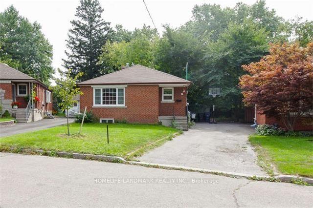 7 Baudina Crescent, Toronto — Detached for sale, photo 1
