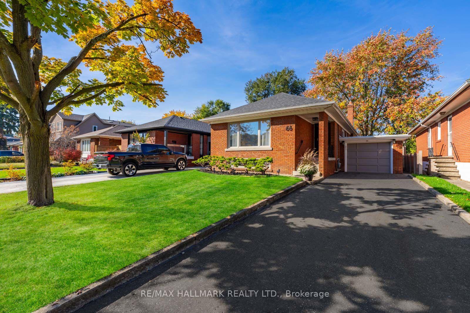 66 Ferncroft Drive, Toronto — Detached for lease, photo 1